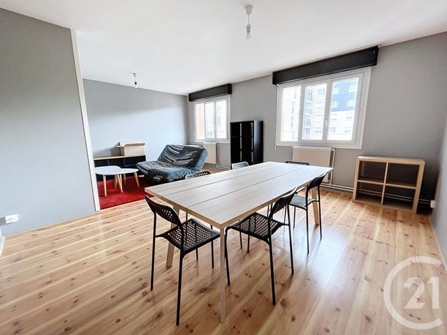 Appartement F3 à louer - 3 pièces - 80.95 m2 - BEAUMONT - 63 - AUVERGNE - Century 21 Stéphane Roume Immobilier