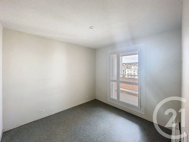 Appartement F4 à louer - 4 pièces - 85.7 m2 - COURNON D AUVERGNE - 63 - AUVERGNE - Century 21 Stéphane Roume Immobilier