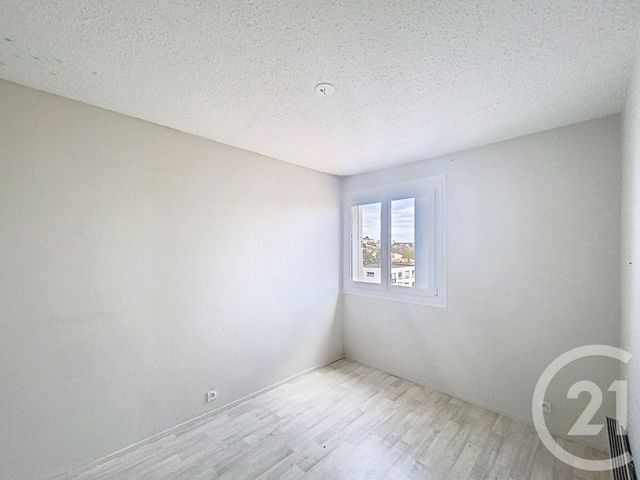 Appartement F4 à louer - 4 pièces - 85.7 m2 - COURNON D AUVERGNE - 63 - AUVERGNE - Century 21 Stéphane Roume Immobilier