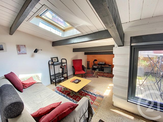 maison à vendre - 5 pièces - 124.4 m2 - CLERMONT FERRAND - 63 - AUVERGNE - Century 21 Stéphane Roume Immobilier maison à vendre - 5 pièces - 124.4 m2 - CLERMONT FERRAND - 63 - AUVERGNE - Century 21 Stéphane Roume Immobilier