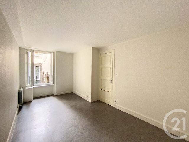 immeuble à vendre - 200.0 m2 - CLERMONT FERRAND - 63 - AUVERGNE - Century 21 Stéphane Roume Immobilier