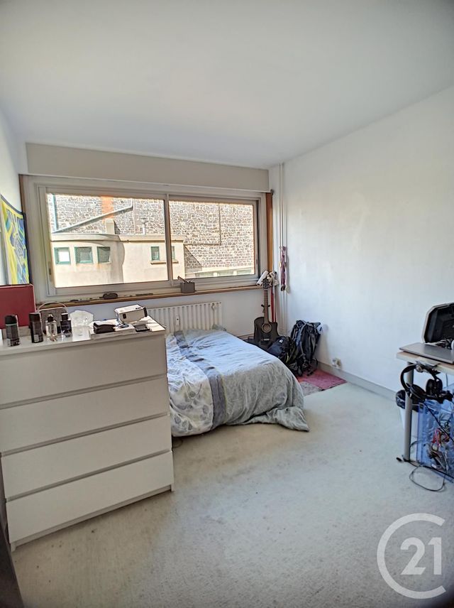 Appartement F6 à vendre - 6 pièces - 174.46 m2 - CLERMONT FERRAND - 63 - AUVERGNE - Century 21 Stéphane Roume Immobilier Appartement F6 à vendre - 6 pièces - 174.46 m2 - CLERMONT FERRAND - 63 - AUVERGNE - Century 21 Stéphane Roume Immobilier