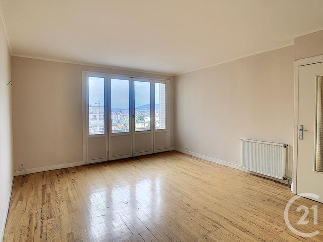 Afficher la photo en grand Appartement F5 à vendre - 5 pièces - 95.03 m2 - CLERMONT FERRAND - 63 - AUVERGNE - Century 21 Stéphane Roume Immobilier