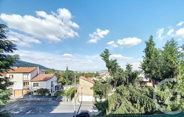 Appartement à vendre - 2 pièces - 39.18 m2 - CLERMONT FERRAND - 63 - AUVERGNE - Century 21 Stéphane Roume Immobilier Appartement à vendre - 2 pièces - 39.18 m2 - CLERMONT FERRAND - 63 - AUVERGNE - Century 21 Stéphane Roume Immobilier