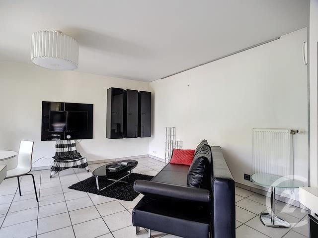 Afficher la photo en grand Appartement F3 à vendre - 3 pièces - 69.15 m2 - CLERMONT FERRAND - 63 - AUVERGNE - Century 21 Stéphane Roume Immobilier