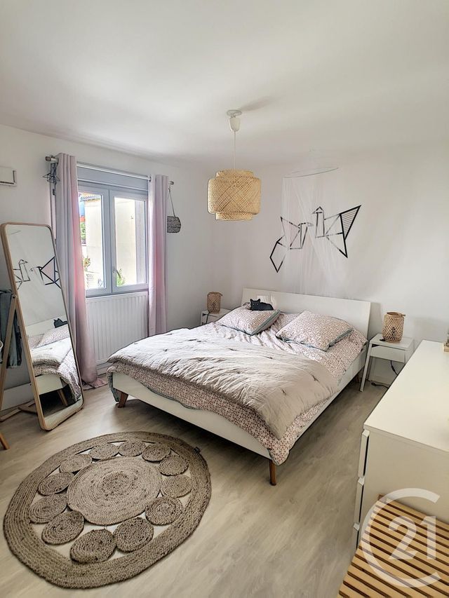 Afficher la photo en grand maison à vendre - 3 pièces - 68.89 m2 - CLERMONT FERRAND - 63 - AUVERGNE - Century 21 Stéphane Roume Immobilier