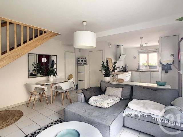 Afficher la photo en grand maison à vendre - 3 pièces - 68.89 m2 - CLERMONT FERRAND - 63 - AUVERGNE - Century 21 Stéphane Roume Immobilier
