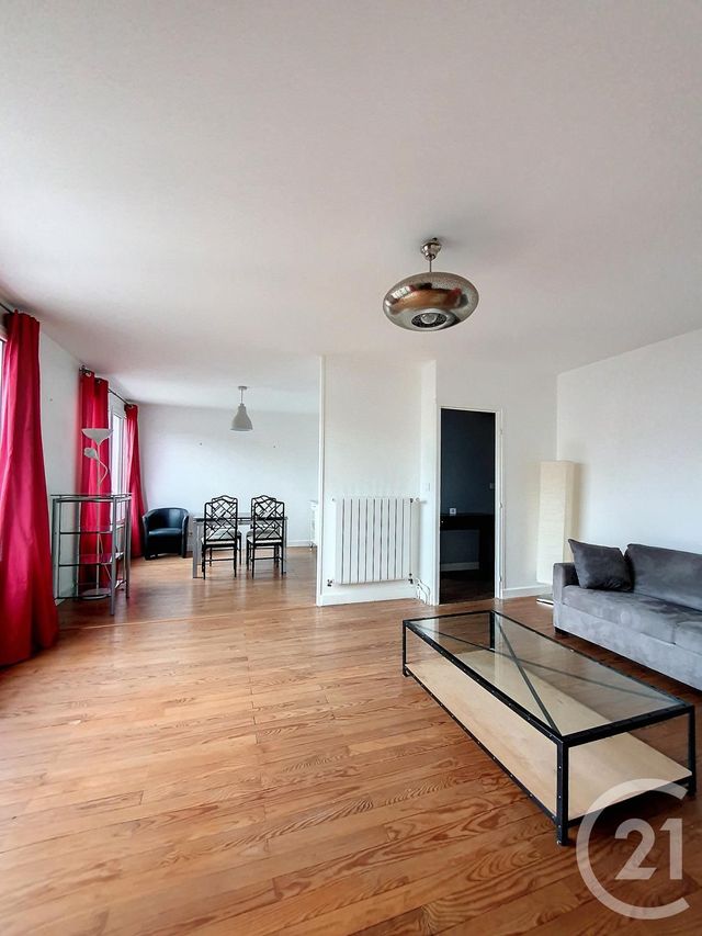 Appartement F4 à vendre - 4 pièces - 74.8 m2 - CLERMONT FERRAND - 63 - AUVERGNE - Century 21 Stéphane Roume Immobilier