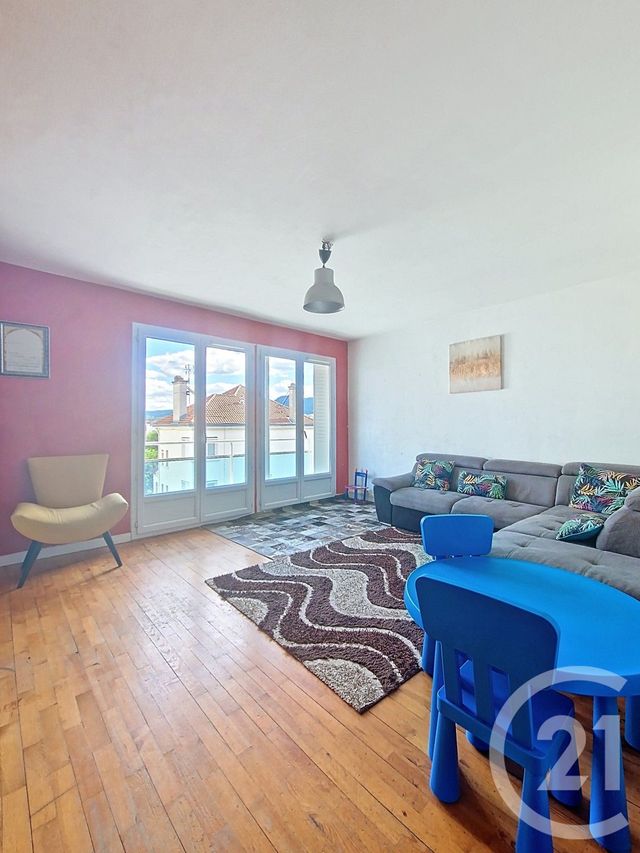 Appartement F4 à vendre - 4 pièces - 72.56 m2 - CLERMONT FERRAND - 63 - AUVERGNE - Century 21 Stéphane Roume Immobilier