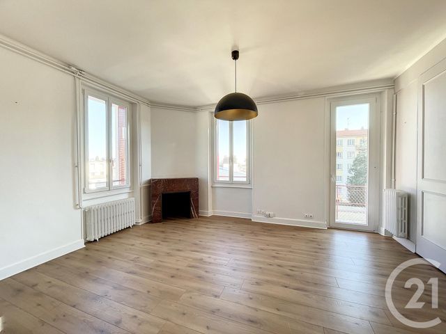 Appartement F2 à vendre - 2 pièces - 52.48 m2 - CHAMALIERES - 63 - AUVERGNE - Century 21 Stéphane Roume Immobilier