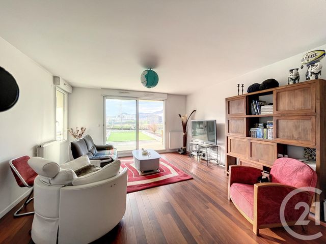 Appartement F3 à vendre - 3 pièces - 67.54 m2 - CLERMONT FERRAND - 63 - AUVERGNE - Century 21 Stéphane Roume Immobilier