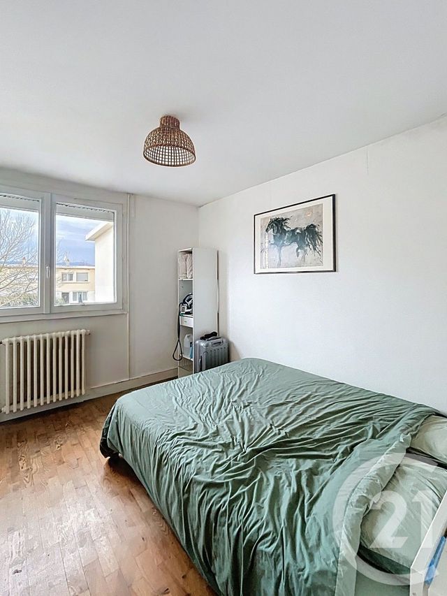 maison à vendre - 4 pièces - 87.06 m2 - GERZAT - 63 - AUVERGNE - Century 21 Stéphane Roume Immobilier