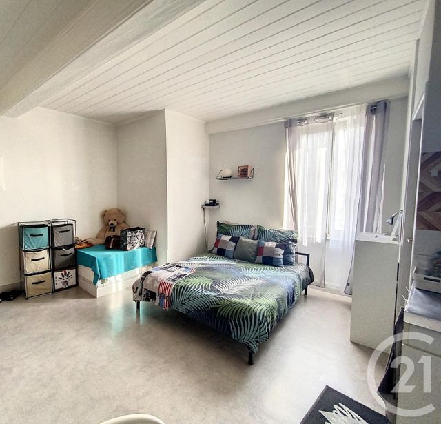 Appartement F1 à louer - 1 pièce - 25.67 m2 - BEAUMONT - 63 - AUVERGNE - Century 21 Stéphane Roume Immobilier