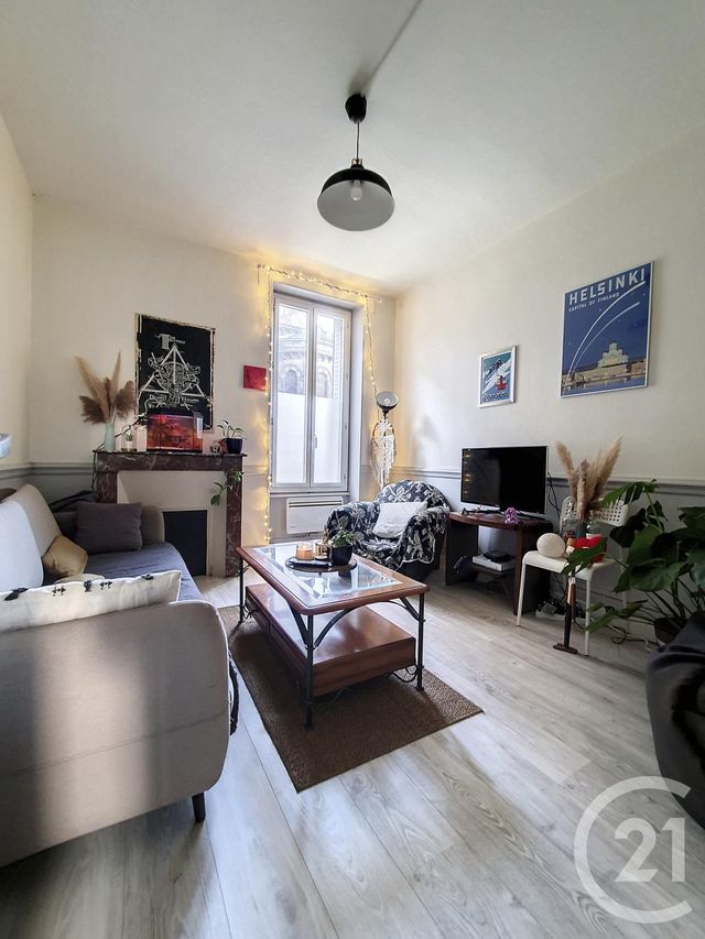 Appartement F3 à vendre - 3 pièces - 44.0 m2 - CLERMONT FERRAND - 63 - AUVERGNE - Century 21 Stéphane Roume Immobilier