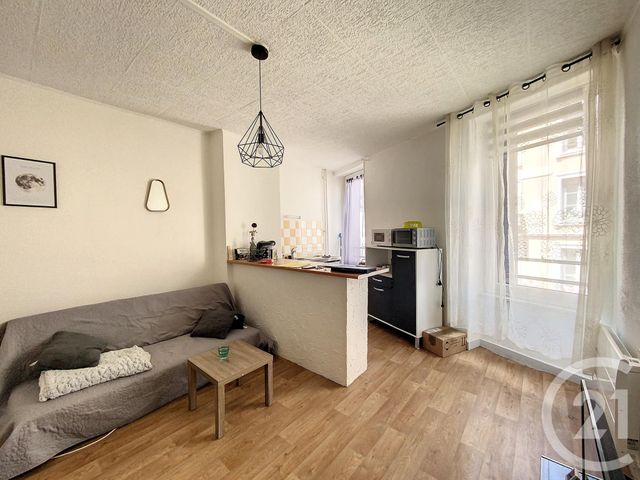 Appartement F2 à louer - 2 pièces - 39.3 m2 - CLERMONT FERRAND - 63 - AUVERGNE - Century 21 Stéphane Roume Immobilier
