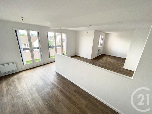 Appartement F5 à vendre - 5 pièces - 107.05 m2 - CLERMONT FERRAND - 63 - AUVERGNE - Century 21 Stéphane Roume Immobilier