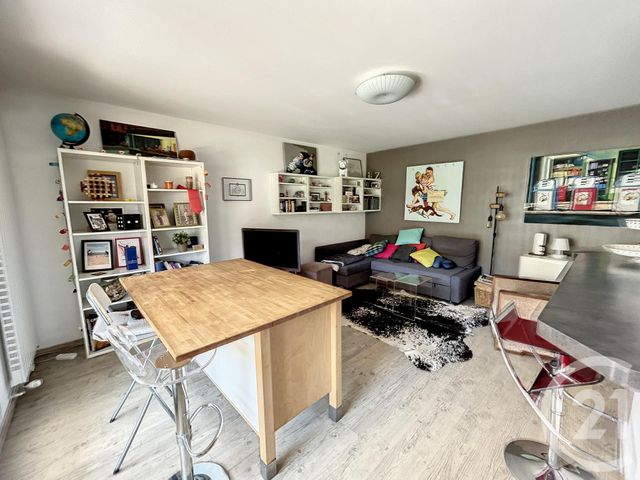 Appartement F3 à vendre - 3 pièces - 71.45 m2 - CLERMONT FERRAND - 63 - AUVERGNE - Century 21 Stéphane Roume Immobilier