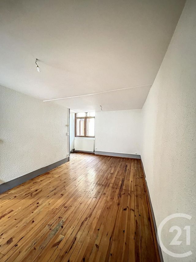 Appartement F5 à vendre - 5 pièces - 81.07 m2 - CHAMALIERES - 63 - AUVERGNE - Century 21 Stéphane Roume Immobilier