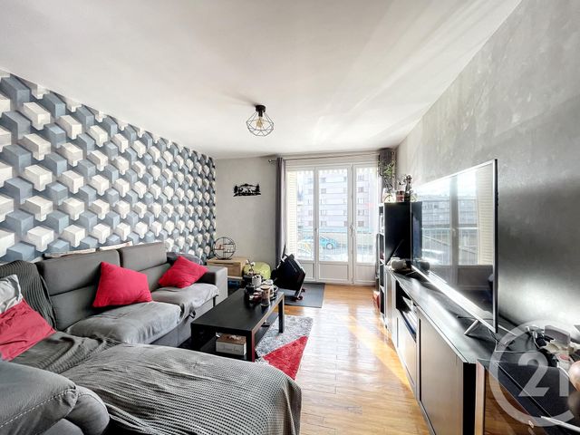 Appartement F3 à vendre - 3 pièces - 62.93 m2 - CLERMONT FERRAND - 63 - AUVERGNE - Century 21 Stéphane Roume Immobilier