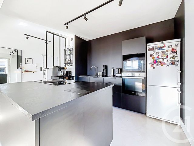 Appartement F4 à vendre - 4 pièces - 80.94 m2 - CLERMONT FERRAND - 63 - AUVERGNE - Century 21 Stéphane Roume Immobilier