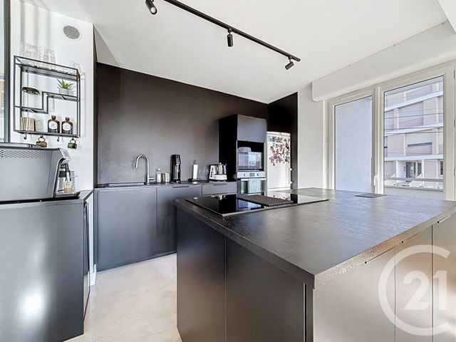 Appartement F4 à vendre - 4 pièces - 80.94 m2 - CLERMONT FERRAND - 63 - AUVERGNE - Century 21 Stéphane Roume Immobilier