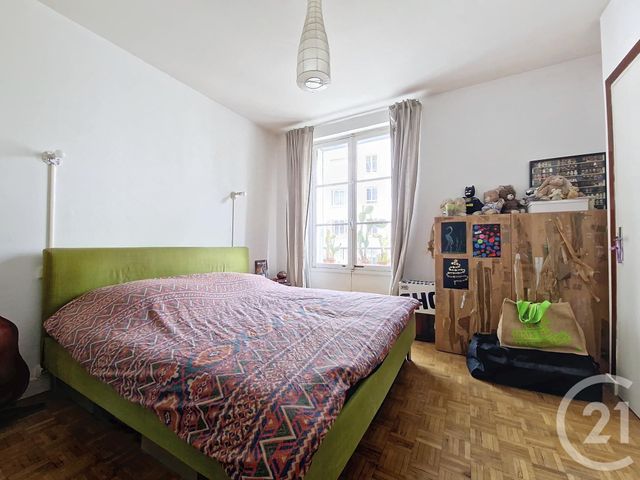 Appartement T4 à vendre - 4 pièces - 94.17 m2 - CLERMONT FERRAND - 63 - AUVERGNE - Century 21 Stéphane Roume Immobilier