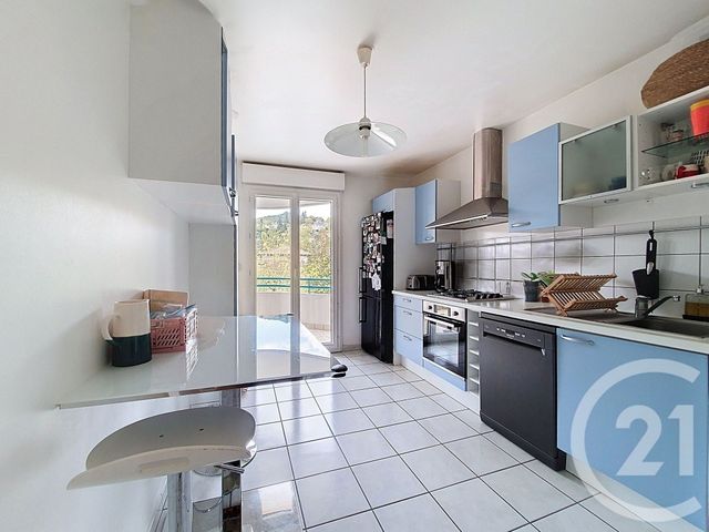 Appartement F4 à vendre - 4 pièces - 93.71 m2 - CLERMONT FERRAND - 63 - AUVERGNE - Century 21 Stéphane Roume Immobilier