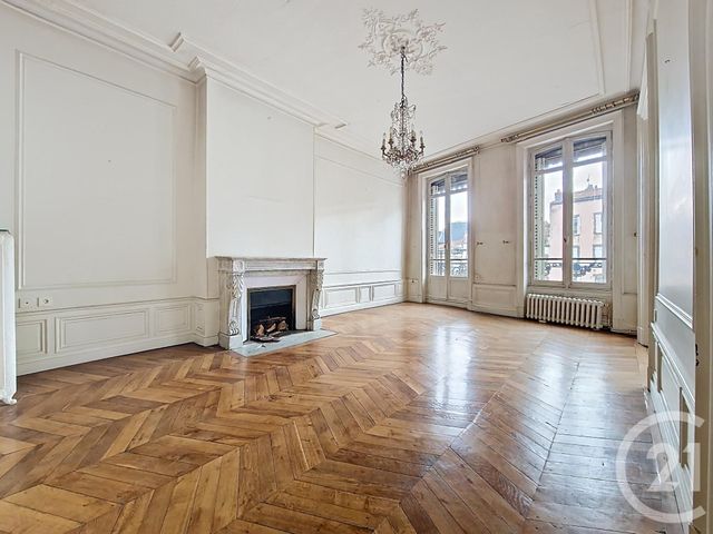 Appartement T7 à vendre CLERMONT FERRAND