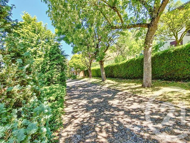 maison à vendre - 7 pièces - 189.7 m2 - ROMAGNAT - 63 - AUVERGNE - Century 21 Stéphane Roume Immobilier