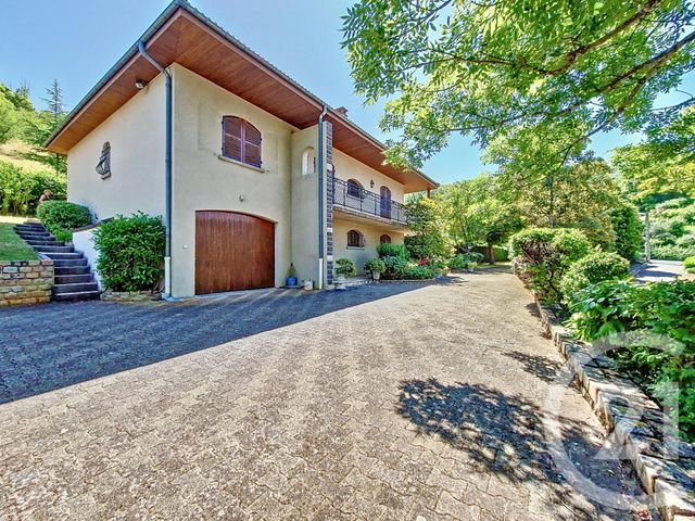 maison à vendre - 7 pièces - 189.7 m2 - ROMAGNAT - 63 - AUVERGNE - Century 21 Stéphane Roume Immobilier