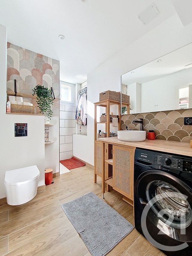 Appartement T5 à vendre - 5 pièces - 79.39 m2 - CHAMALIERES - 63 - AUVERGNE - Century 21 Stéphane Roume Immobilier