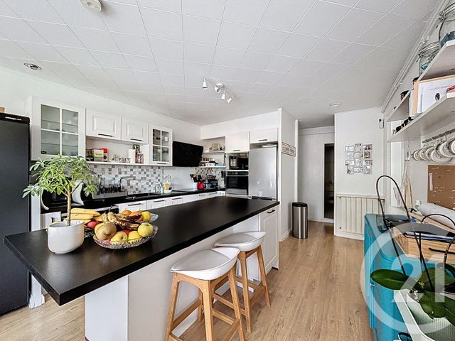 maison à vendre - 5 pièces - 115.0 m2 - ROYAT - 63 - AUVERGNE - Century 21 Stéphane Roume Immobilier