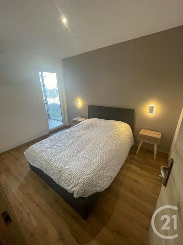 Afficher la photo en grand maison à louer - 4 pièces - 87.0 m2 - CLERMONT FERRAND - 63 - AUVERGNE - Century 21 Stéphane Roume Immobilier