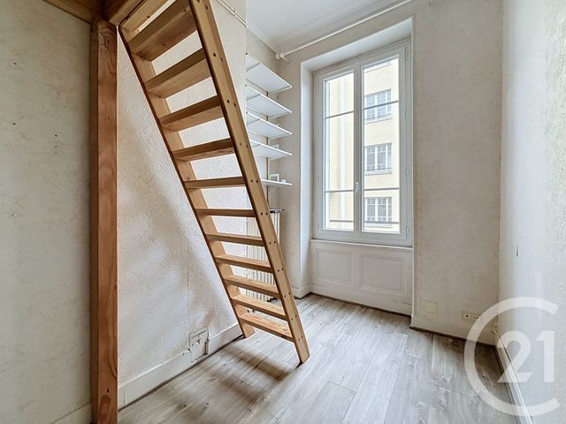 Appartement F4 à vendre - 4 pièces - 96.0 m2 - CLERMONT FERRAND - 63 - AUVERGNE - Century 21 Stéphane Roume Immobilier