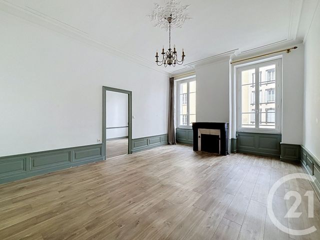 Appartement F4 à vendre - 4 pièces - 96.0 m2 - CLERMONT FERRAND - 63 - AUVERGNE - Century 21 Stéphane Roume Immobilier