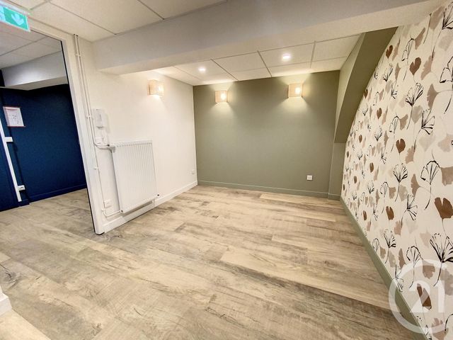 entreprise à louer - 20.0 m2 - CLERMONT FERRAND - 63 - AUVERGNE - Century 21 Stéphane Roume Immobilier