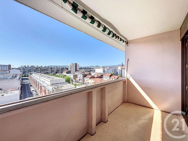 Appartement F3 à louer - 2 pièces - 55.43 m2 - CLERMONT FERRAND - 63 - AUVERGNE - Century 21 Stéphane Roume Immobilier
