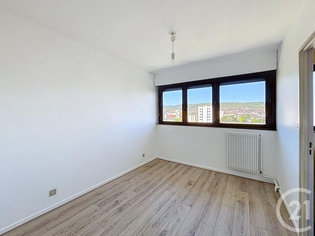 Appartement F3 à louer - 2 pièces - 55.43 m2 - CLERMONT FERRAND - 63 - AUVERGNE - Century 21 Stéphane Roume Immobilier