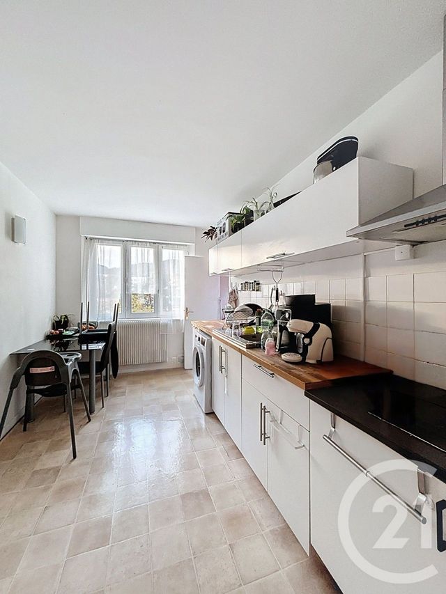 Appartement F3 à vendre - 3 pièces - 68.0 m2 - BEAUMONT - 63 - AUVERGNE - Century 21 Stéphane Roume Immobilier