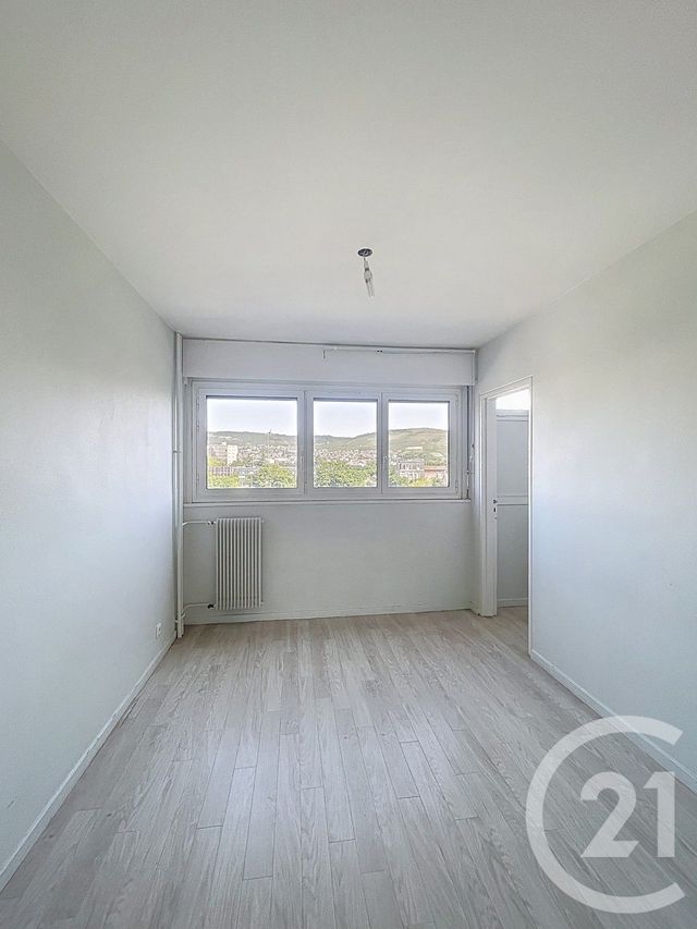 Appartement F4 à vendre - 4 pièces - 78.24 m2 - CLERMONT FERRAND - 63 - AUVERGNE - Century 21 Stéphane Roume Immobilier
