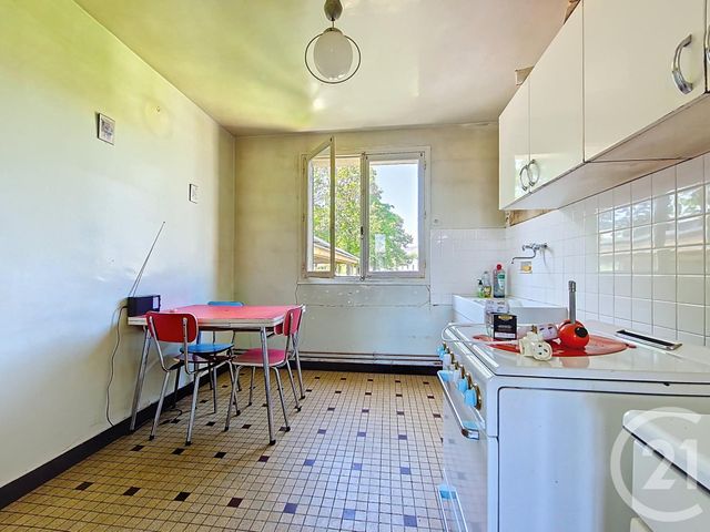 Afficher la photo en grand maison à vendre - 5 pièces - 80.8 m2 - BEAUMONT - 63 - AUVERGNE - Century 21 Stéphane Roume Immobilier