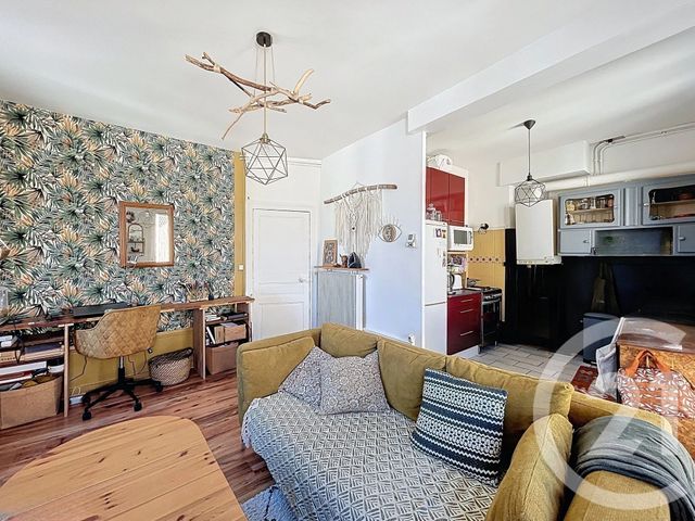 Appartement F3 à vendre - 3 pièces - 58.24 m2 - CLERMONT FERRAND - 63 - AUVERGNE - Century 21 Stéphane Roume Immobilier