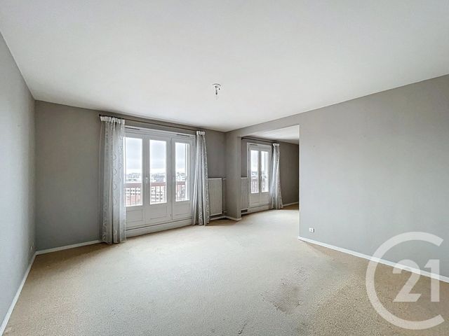 Appartement F5 à vendre - 5 pièces - 100.25 m2 - CLERMONT FERRAND - 63 - AUVERGNE - Century 21 Stéphane Roume Immobilier