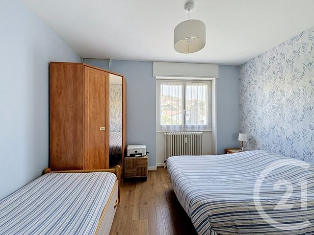 Appartement F4 à vendre - 4 pièces - 71.75 m2 - CLERMONT FERRAND - 63 - AUVERGNE - Century 21 Stéphane Roume Immobilier