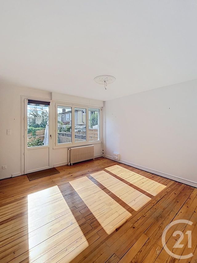 maison à vendre - 4 pièces - 62.04 m2 - CLERMONT FERRAND - 63 - AUVERGNE - Century 21 Stéphane Roume Immobilier