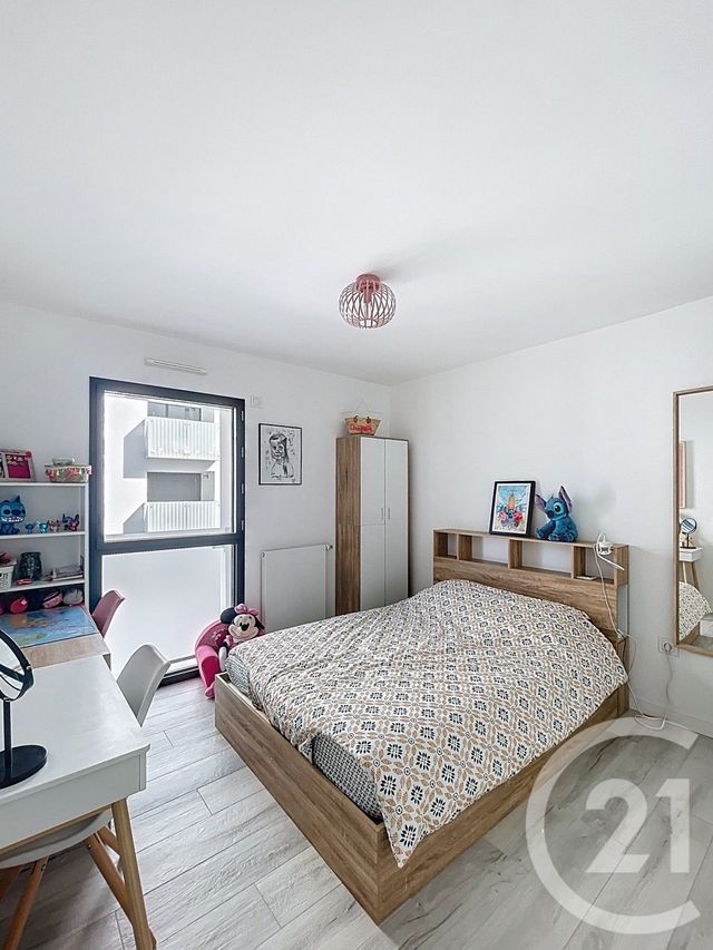 Appartement F5 à vendre - 5 pièces - 128.97 m2 - CLERMONT FERRAND - 63 - AUVERGNE - Century 21 Stéphane Roume Immobilier