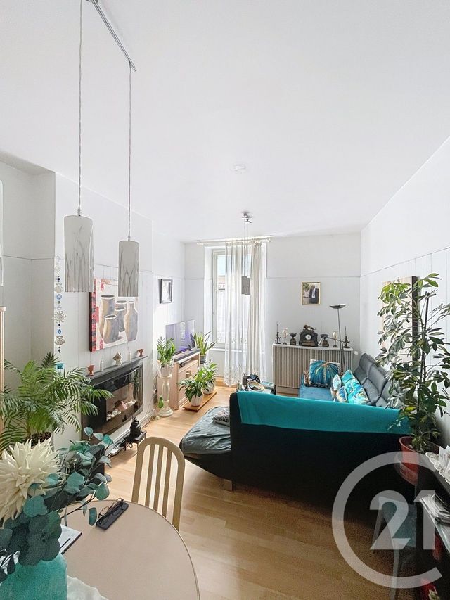 Appartement F4 à vendre - 4 pièces - 64.82 m2 - CLERMONT FERRAND - 63 - AUVERGNE - Century 21 Stéphane Roume Immobilier