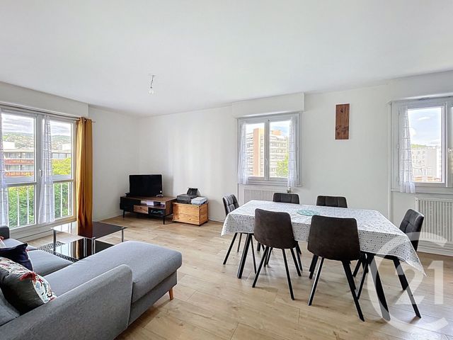 Appartement F5 à vendre - 5 pièces - 95.35 m2 - CLERMONT FERRAND - 63 - AUVERGNE - Century 21 Stéphane Roume Immobilier