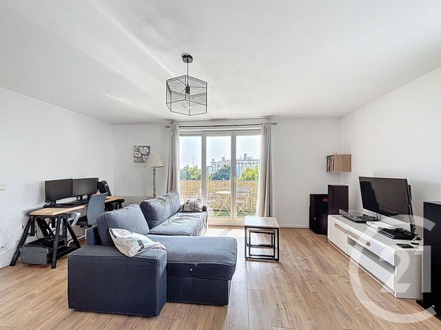 Appartement F4 à vendre - 4 pièces - 65.55 m2 - CLERMONT FERRAND - 63 - AUVERGNE - Century 21 Stéphane Roume Immobilier