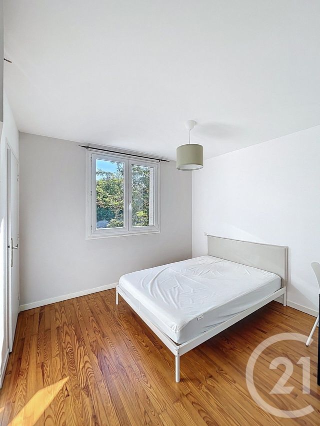 Appartement F4 à vendre - 4 pièces - 72.19 m2 - CLERMONT FERRAND - 63 - AUVERGNE - Century 21 Stéphane Roume Immobilier